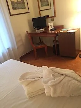 San Bernardo 4* Rom